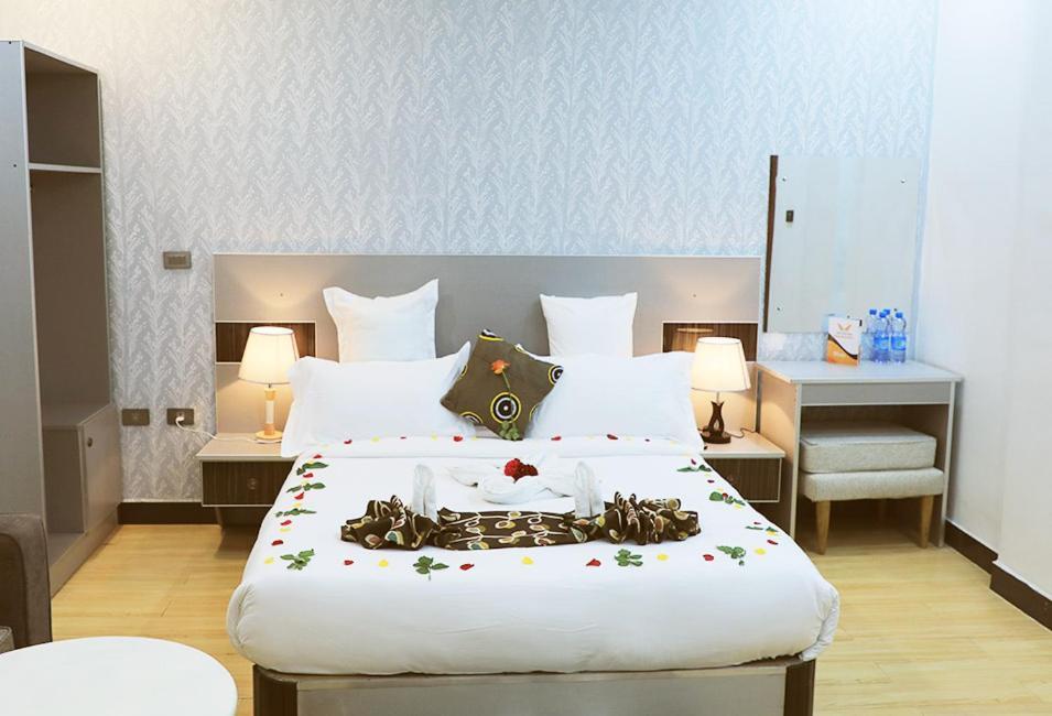 Riverland Hotel 바히르 다르 외부 사진